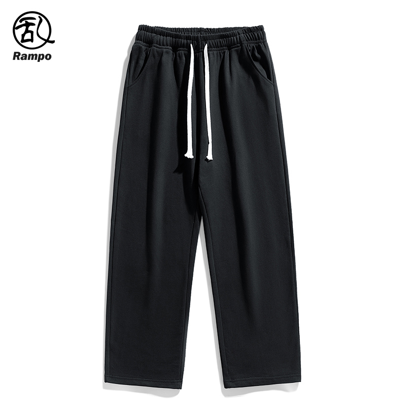 シンプル裾絞りスウェットパンツ