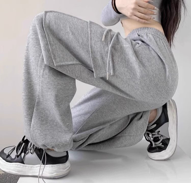https://fulmo-img-server.com/swecolle/1747621297308_jlxgqpmi_5py18qa7.png