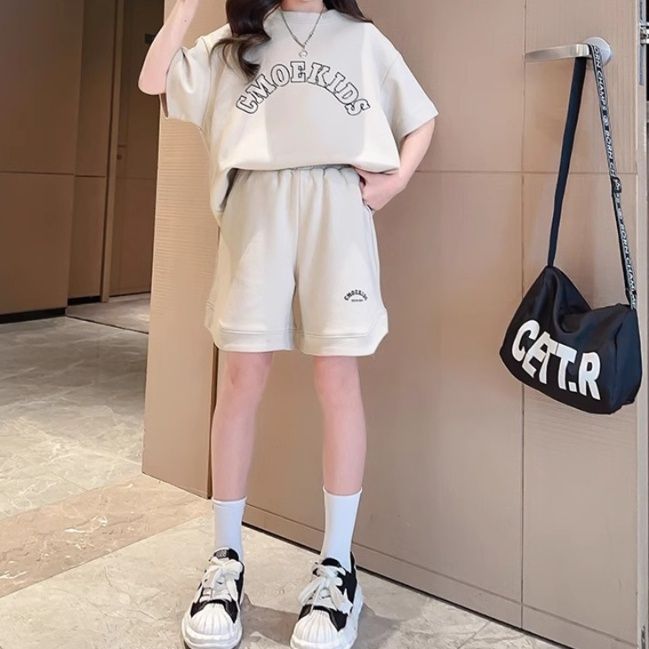 【キッズ上下セット】スウェットパンツ ジュニア向けロゴ入りセットアップ