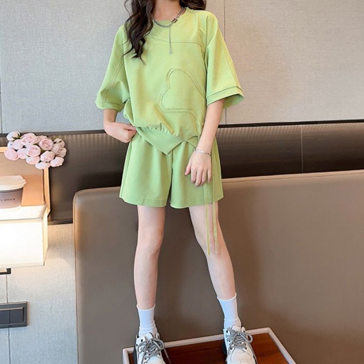 【キッズ上下セット】スウェットパンツ ゆったりシルエット半袖セットアップ