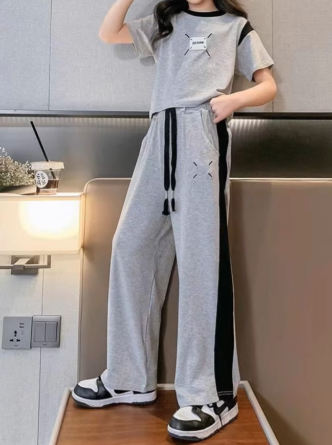 https://fulmo-img-server.com/swecolle/1750669193685_pijr26w7_9elnxv7x.png