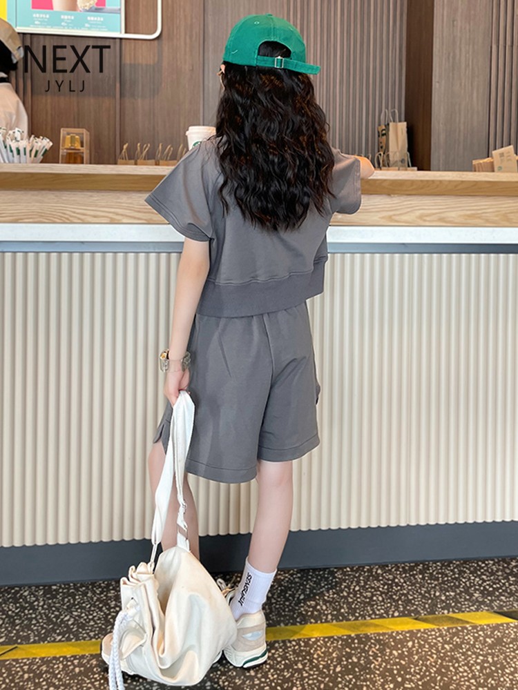 【キッズ上下セット】スウェットパンツ ハートモチーフショートパンツセット