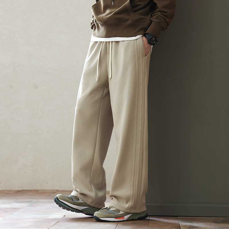 家時間を贅沢に。柔らかく履き心地の良いメンズスウェットパンツ10選