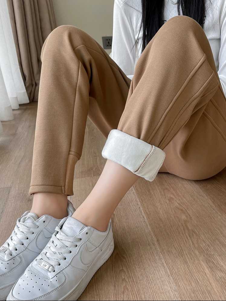 モコモコスウェットで叶える極上の温かさ5選!寒い日も心地よく包まれる幸せ