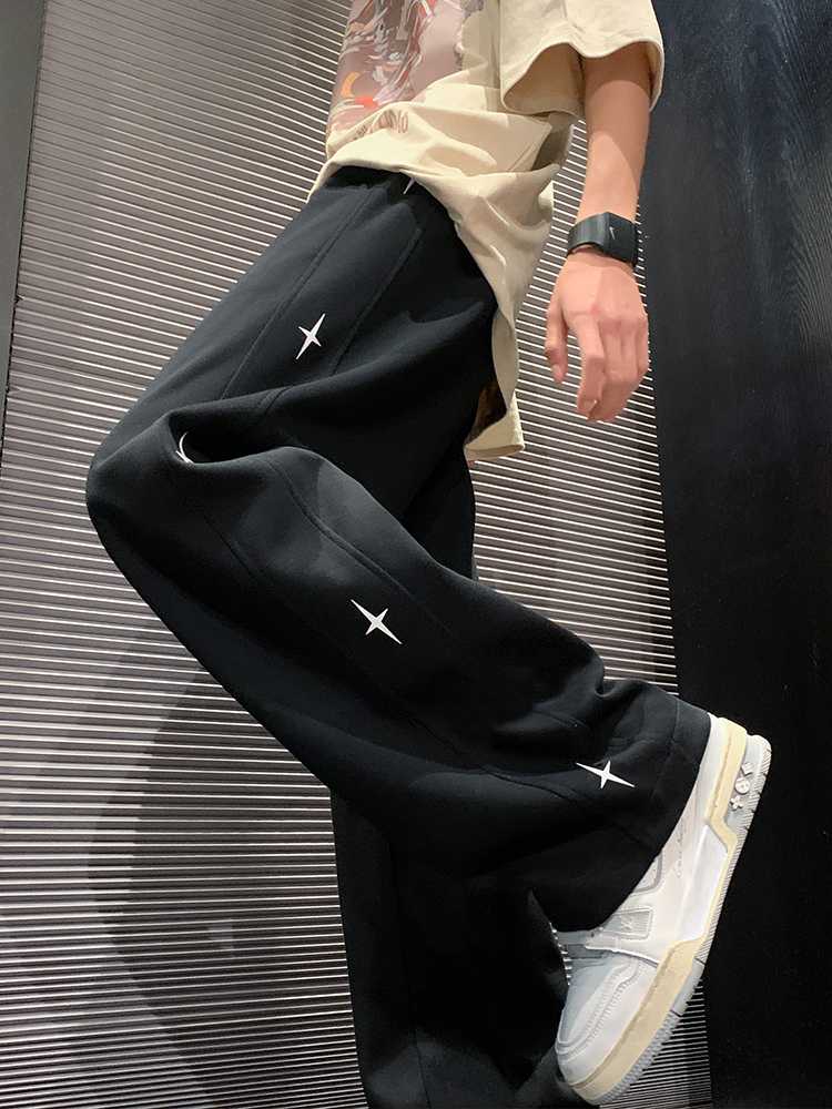 個性が光る自分らしいスタイル！ワンポイント柄スウェットメンズで叶える特別感のある毎日10選