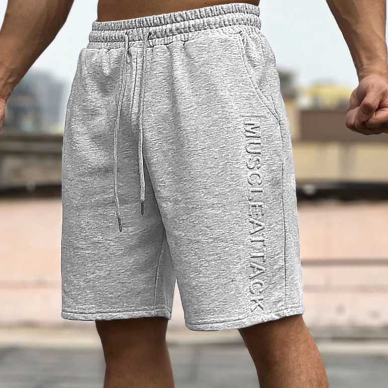 メンズ向けノースリーブと相性抜群のスウェットパンツおすすめ5選