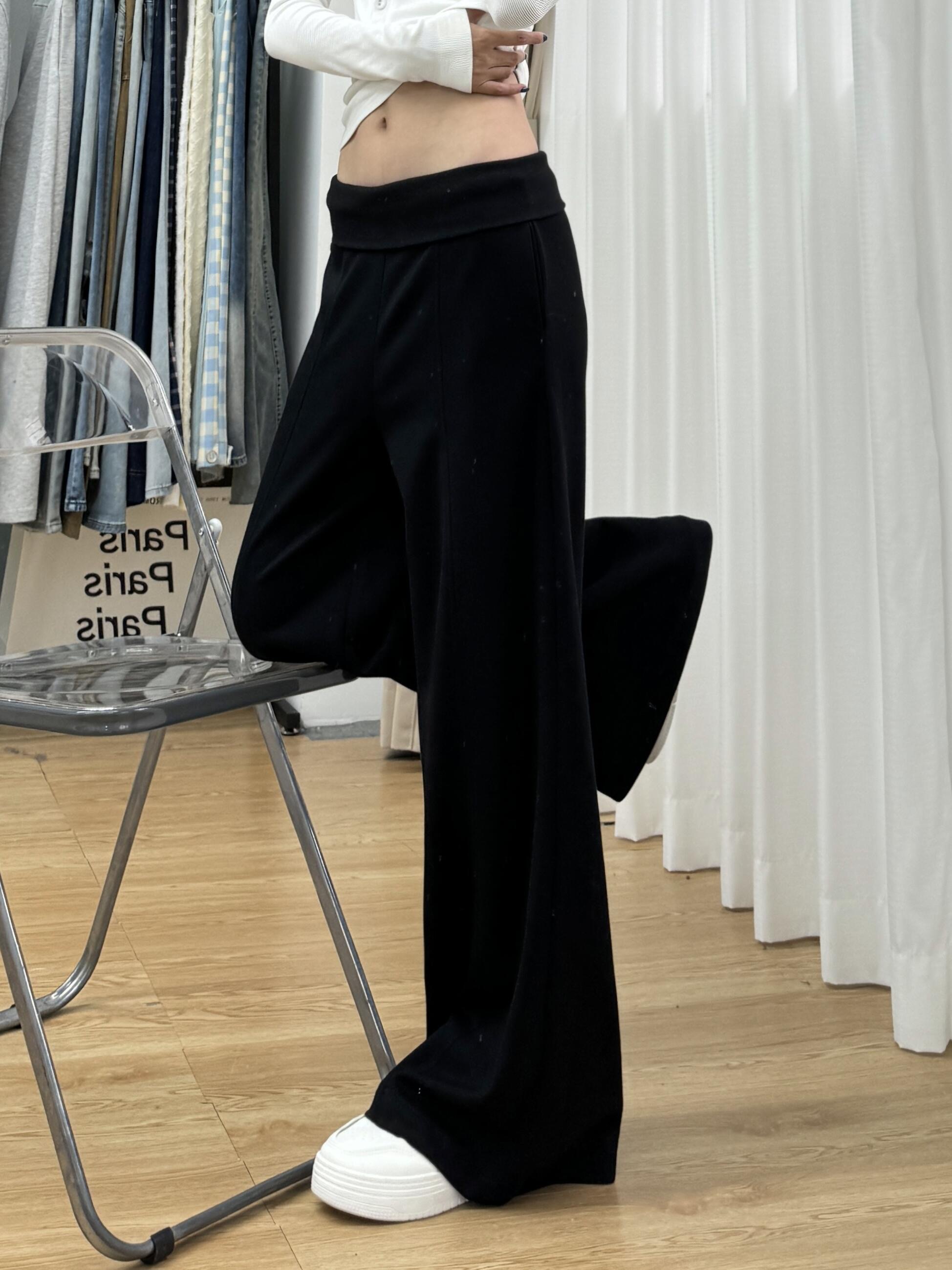 【レディース】スウェットパンツ ゆったりフレアスウェットパンツ