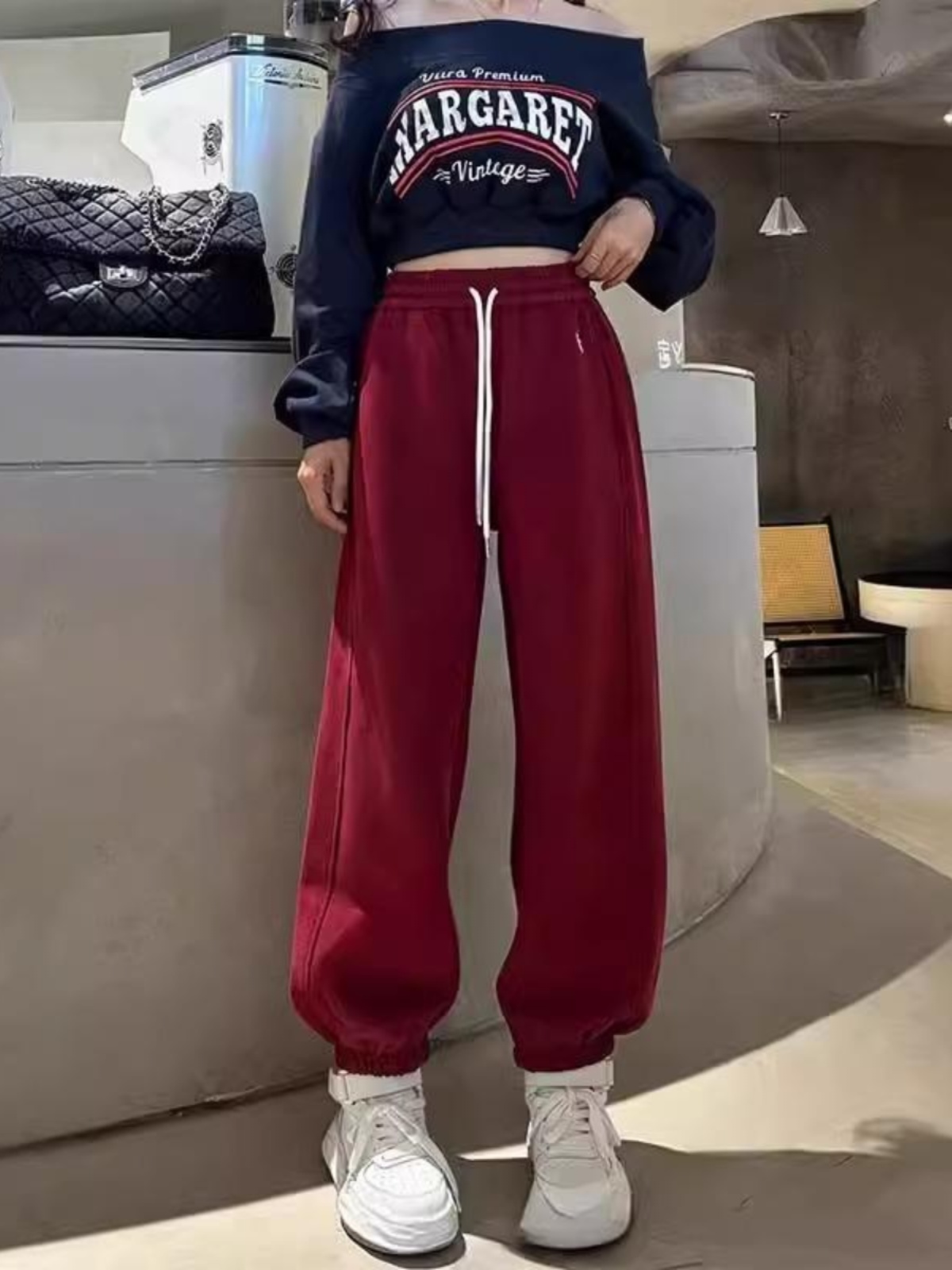 https://fulmo-img-server.com/swecolle/94be7dcb-86b4-43a3-aec5-c9280be0a540.jpg