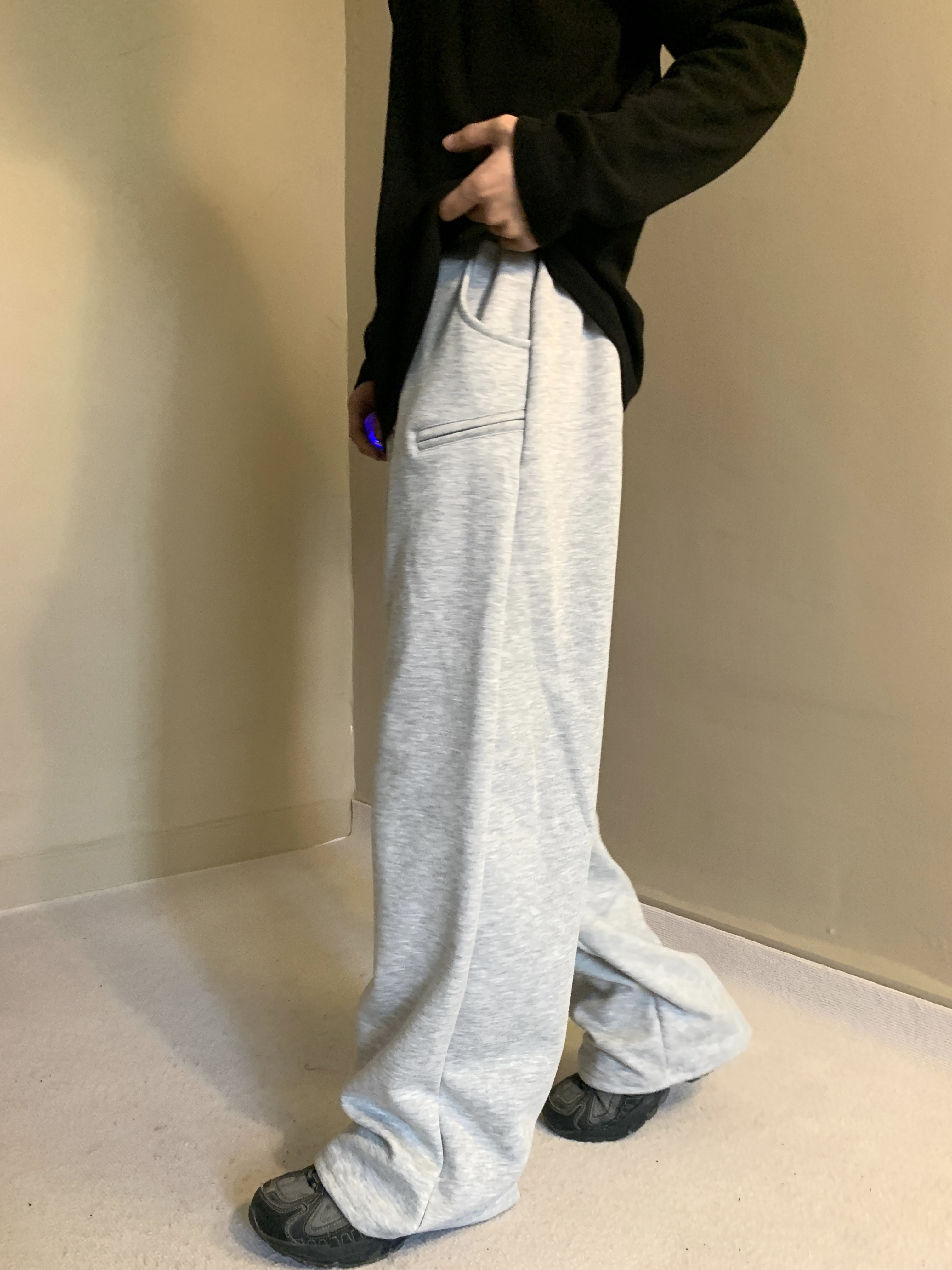 スウェットパンツ 　ストレートパンツ