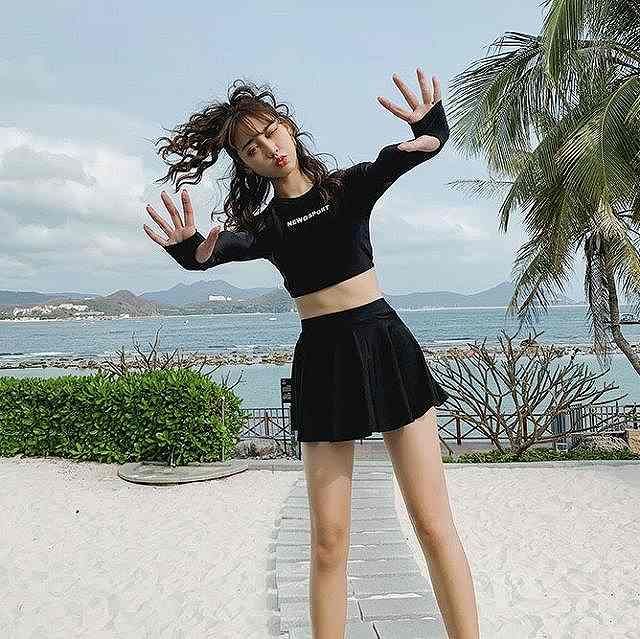 競泳水着 長袖ラッシュガード付きレディース競泳水着 三点セット