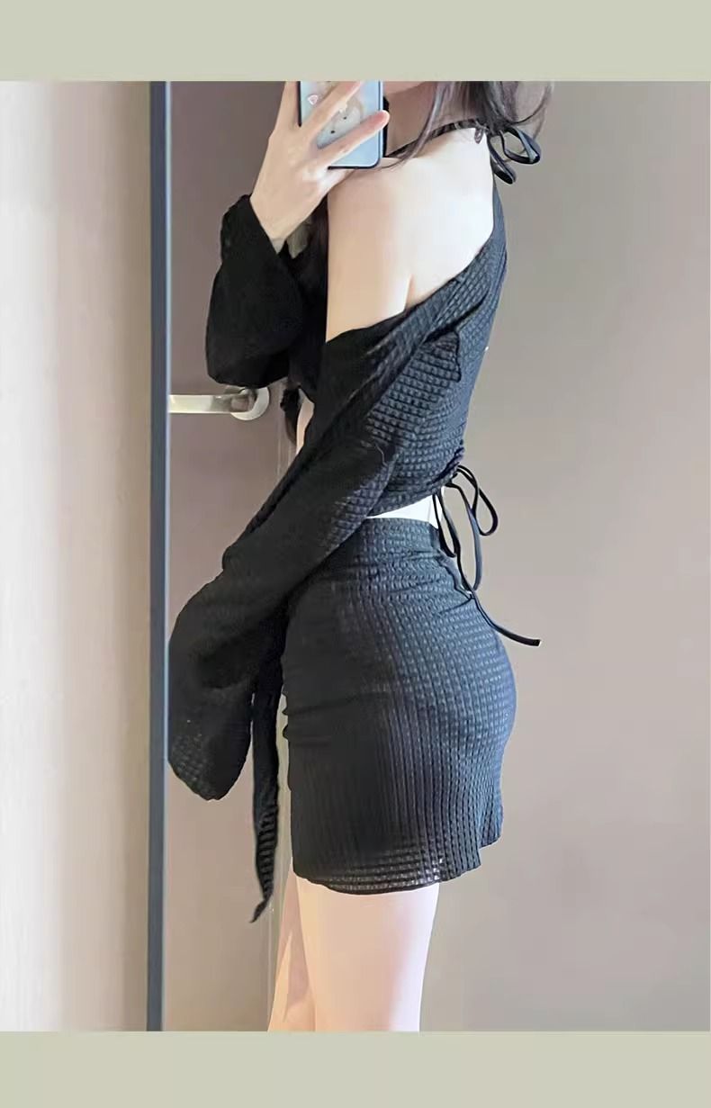 https://fulmo-img-server.com/swimgirl/d9df12b7-8386-450f-bfe8-cdaf8dcffd51.jpg