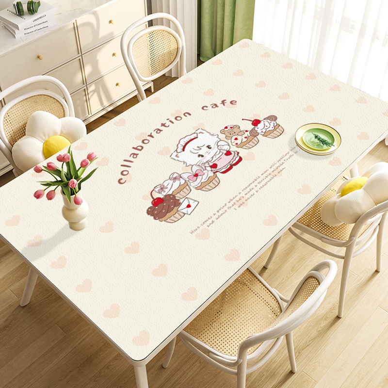 ランチョンマット かわいい熊うさちゃんシリーズ・合皮・防水、防油 【川の字でおねんね】