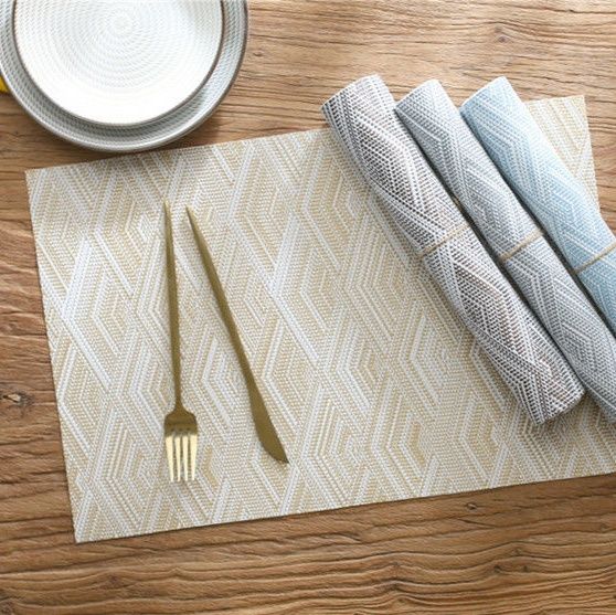 ランチョンマット 波紋模様紙製食卓敷き