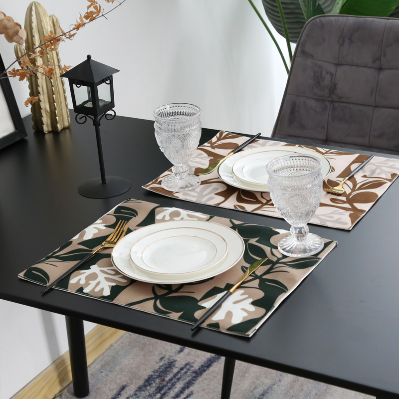 ランチョンマット 北欧ボタニカルリーフ柄