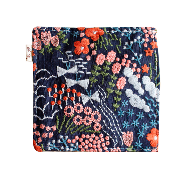 ランチョンマット 花園刺繍 麻ランチョンマット