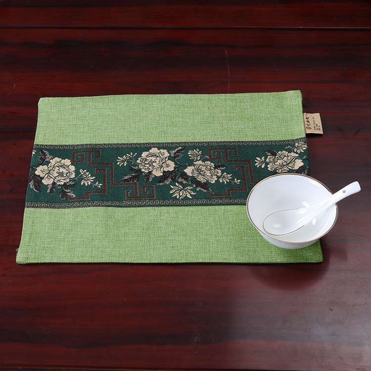 和洋折衷花柄刺繍ランチョンマット