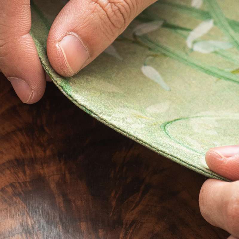 蘭の花びら型ランチョンマット