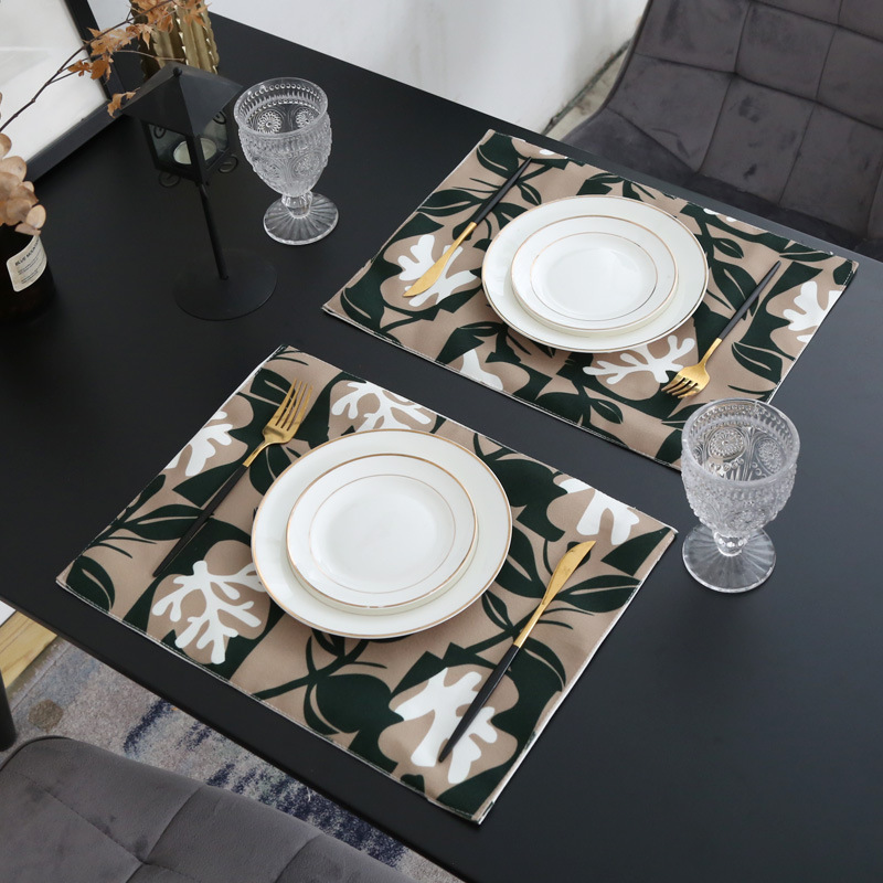 ランチョンマット 北欧ボタニカルリーフ柄