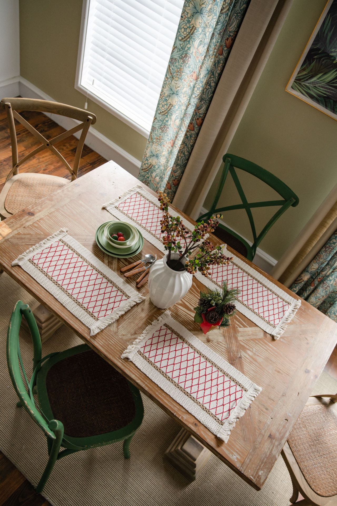 ランチョンマット 手織り風幾何学模様フリンジ付き