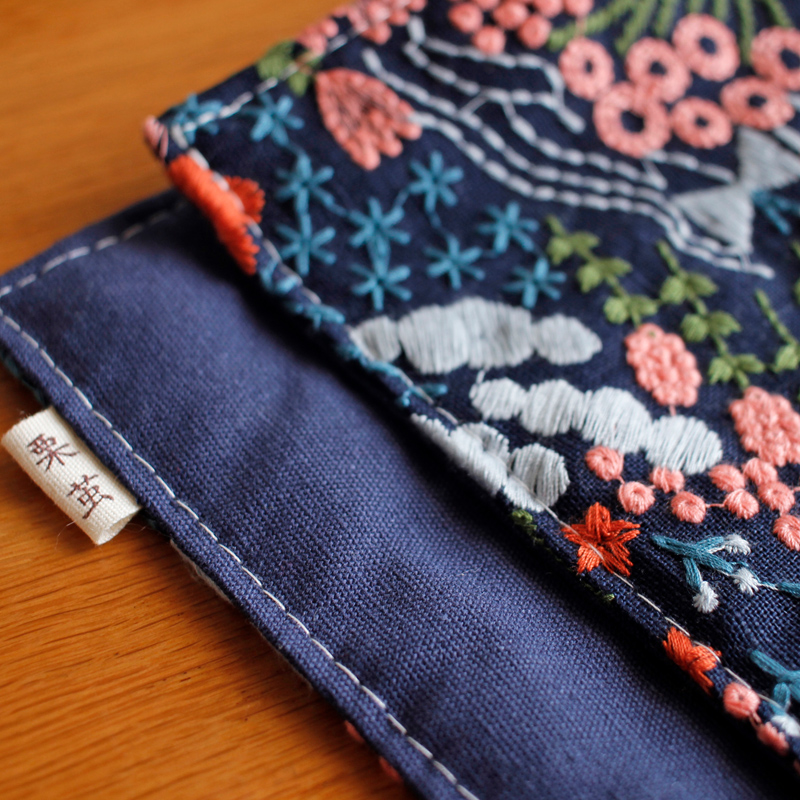 ランチョンマット 花園刺繍 麻ランチョンマット