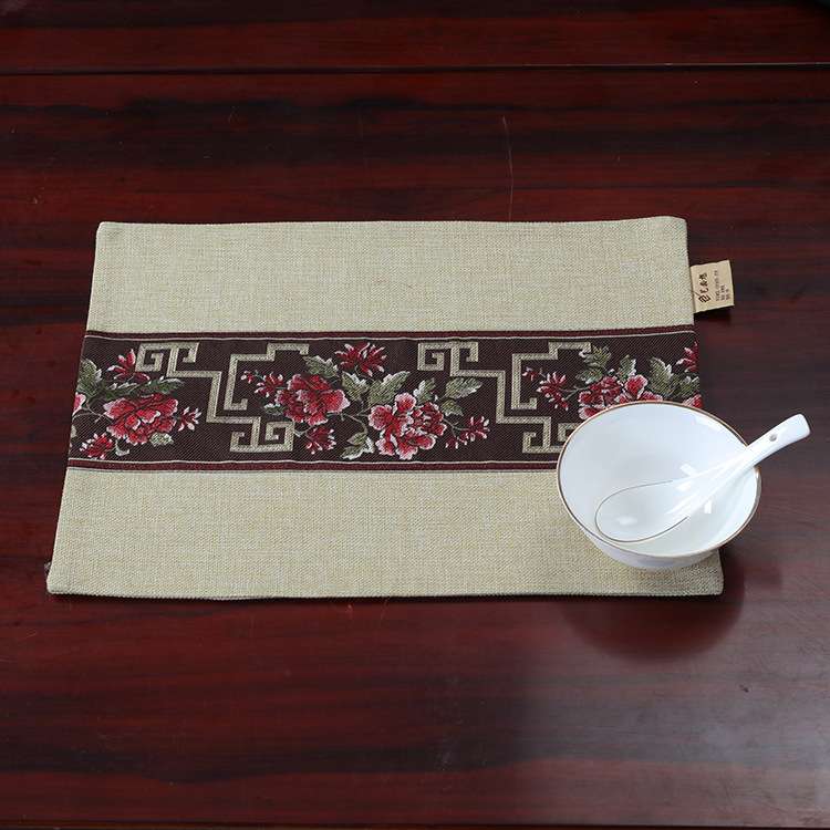 和洋折衷花柄刺繍ランチョンマット