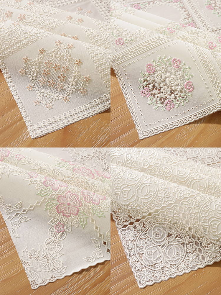 ランチョンマット 優美な花刺繍レースマット