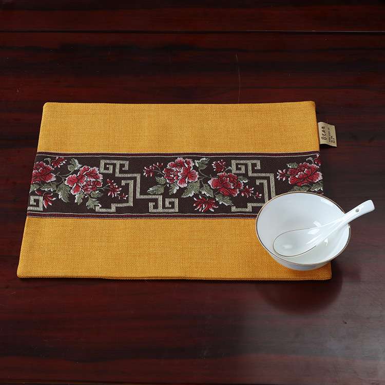 和洋折衷花柄刺繍ランチョンマット