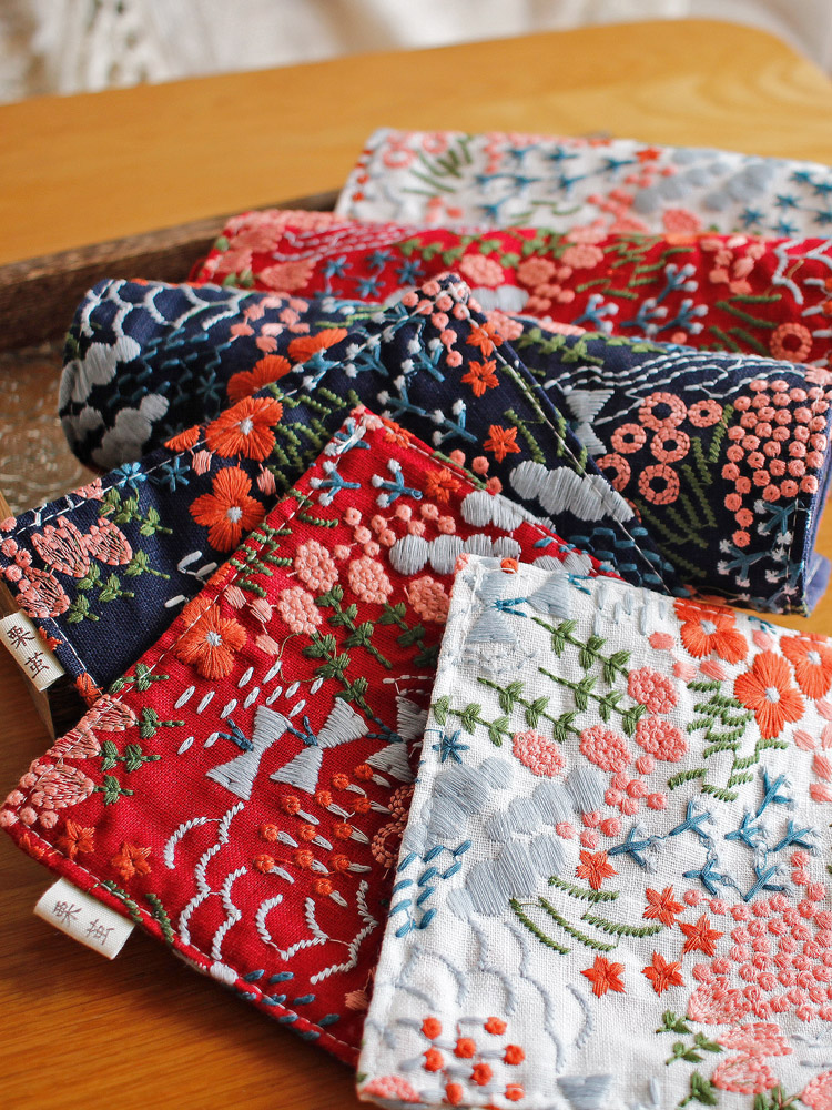 ランチョンマット 花園刺繍 麻ランチョンマット