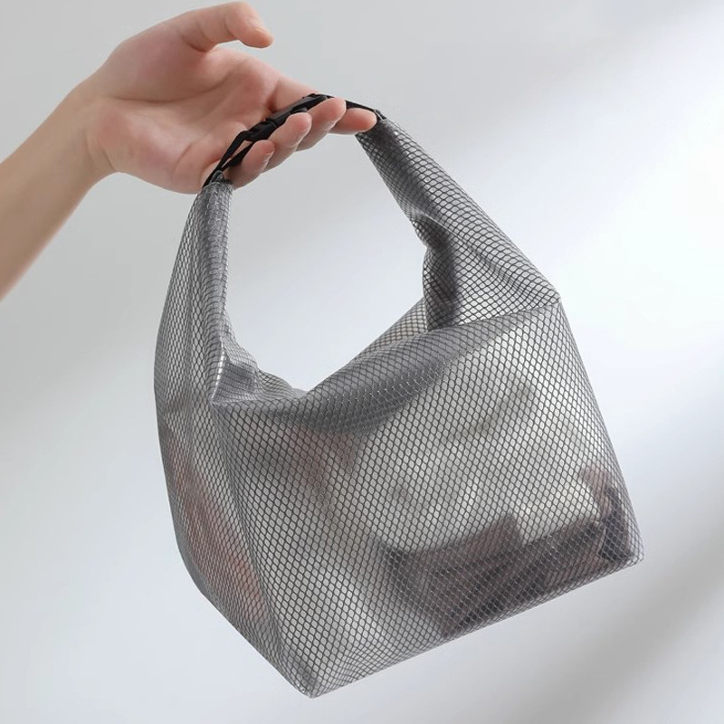 旅行グッズ 防水メッシュ洗面用具・化粧ポーチ