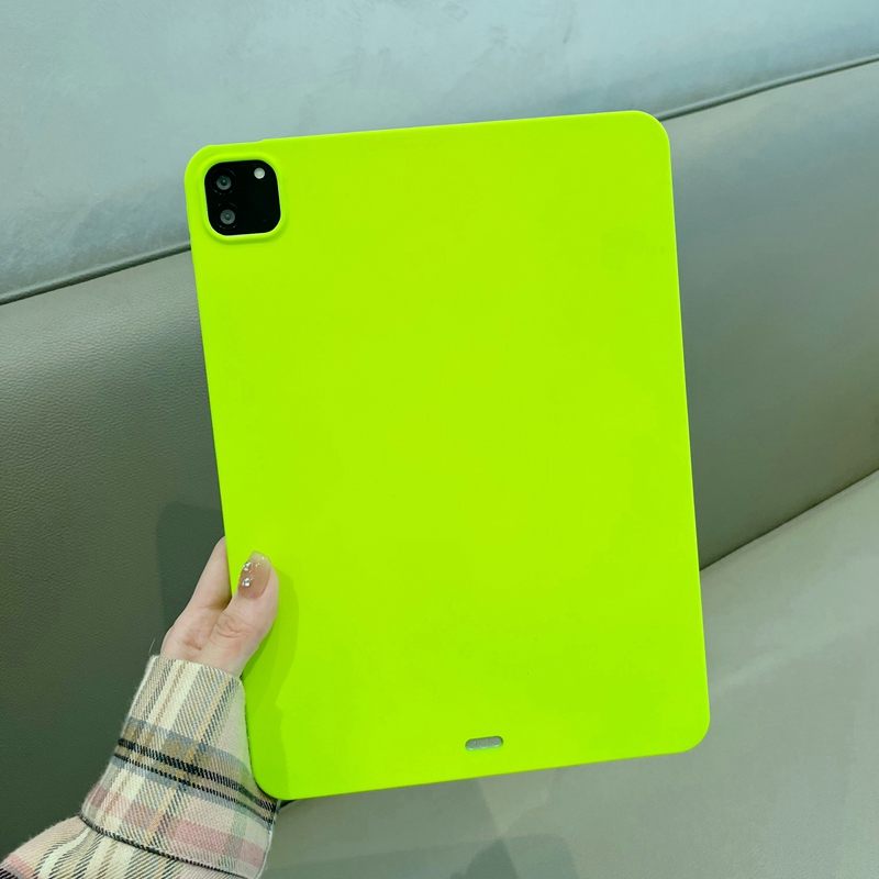 ipadカバー なめらか質感 スリム保護カバー