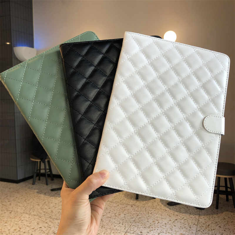 ipadカバー キルティング手帳型保護カバー