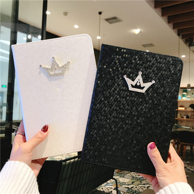 ipadカバー 王冠キラキラ装飾タブレットケース