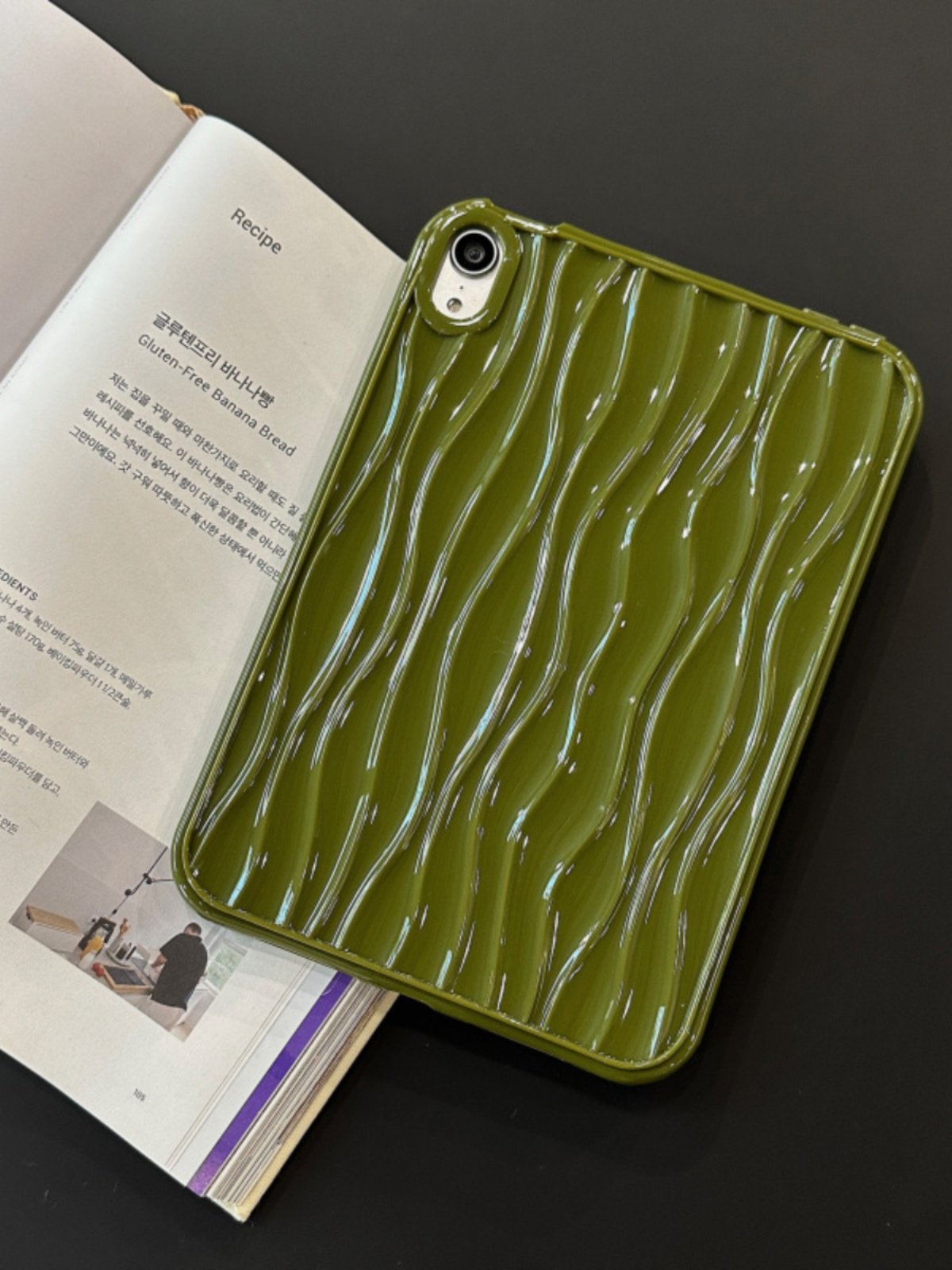 ipadカバー 波紋デザイン 立体感触保護ケース