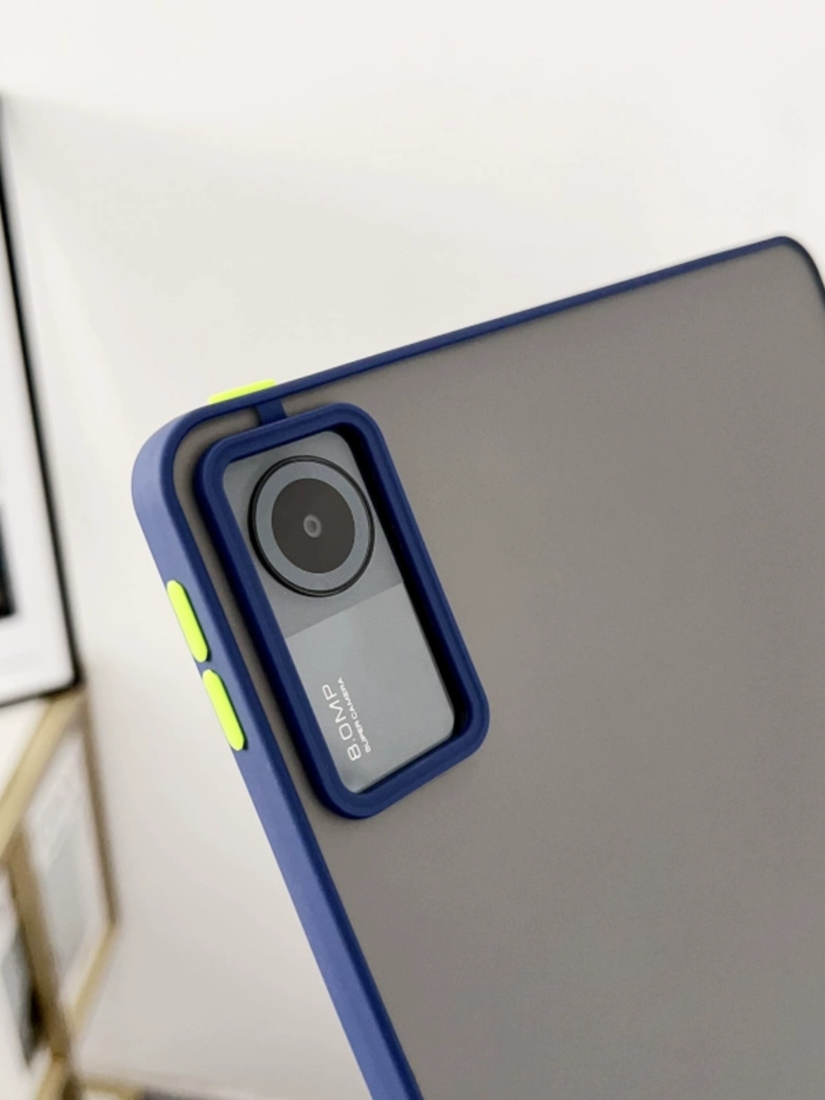 ipadカバー バンパー付き半透明保護ケース
