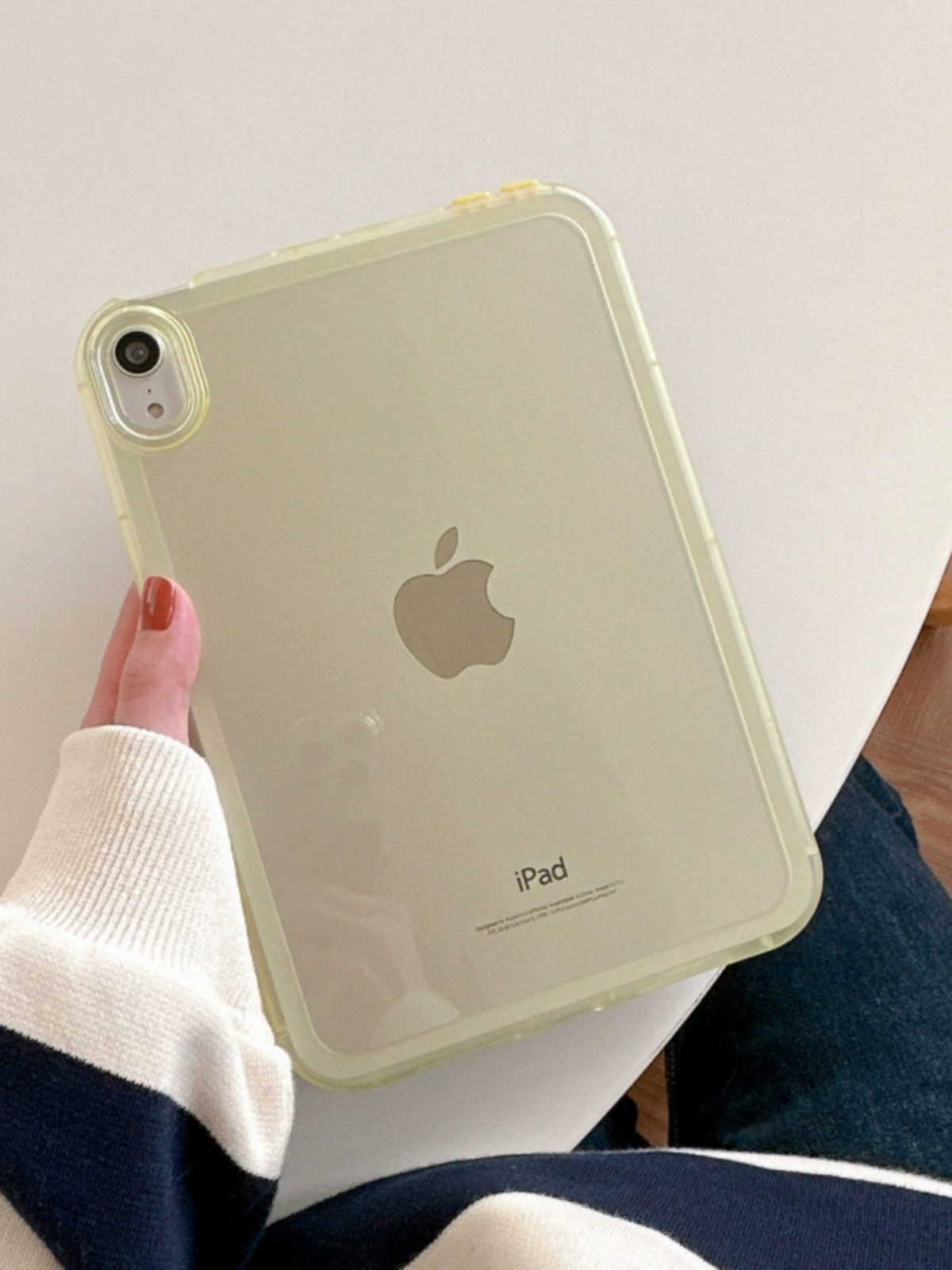 ipadカバー クリア透明感 保護強化カバー