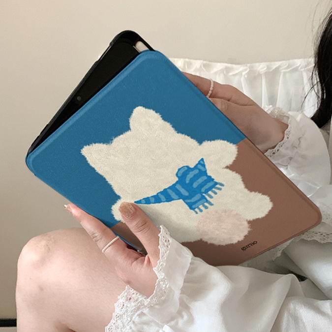 タブレットケース もこもこくまさんの冬支度タブレットカバー
