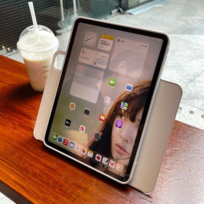 タブレットケース タブレットケース 透明スタンド機能付き折りたたみケース