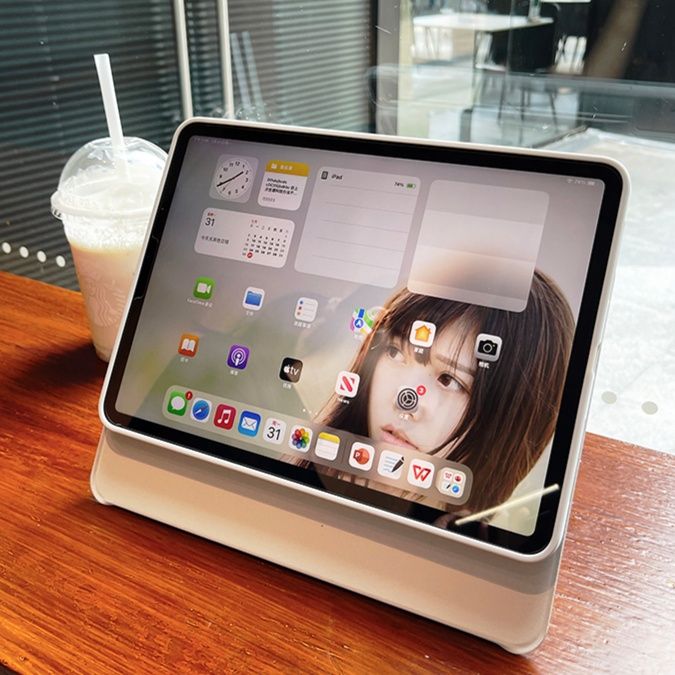 タブレットケース タブレットケース 透明スタンド機能付き折りたたみケース