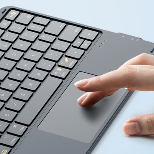 タブレットケース 磁力吸着式キーボード付きタブレットケース