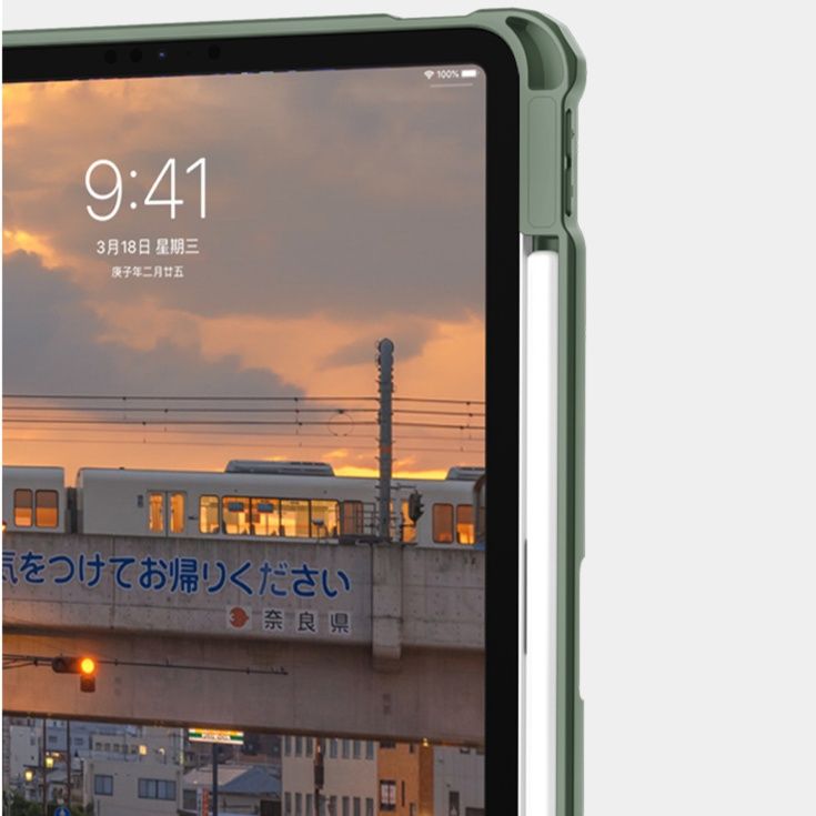 タブレットケース 透明感あふれる保護ケース