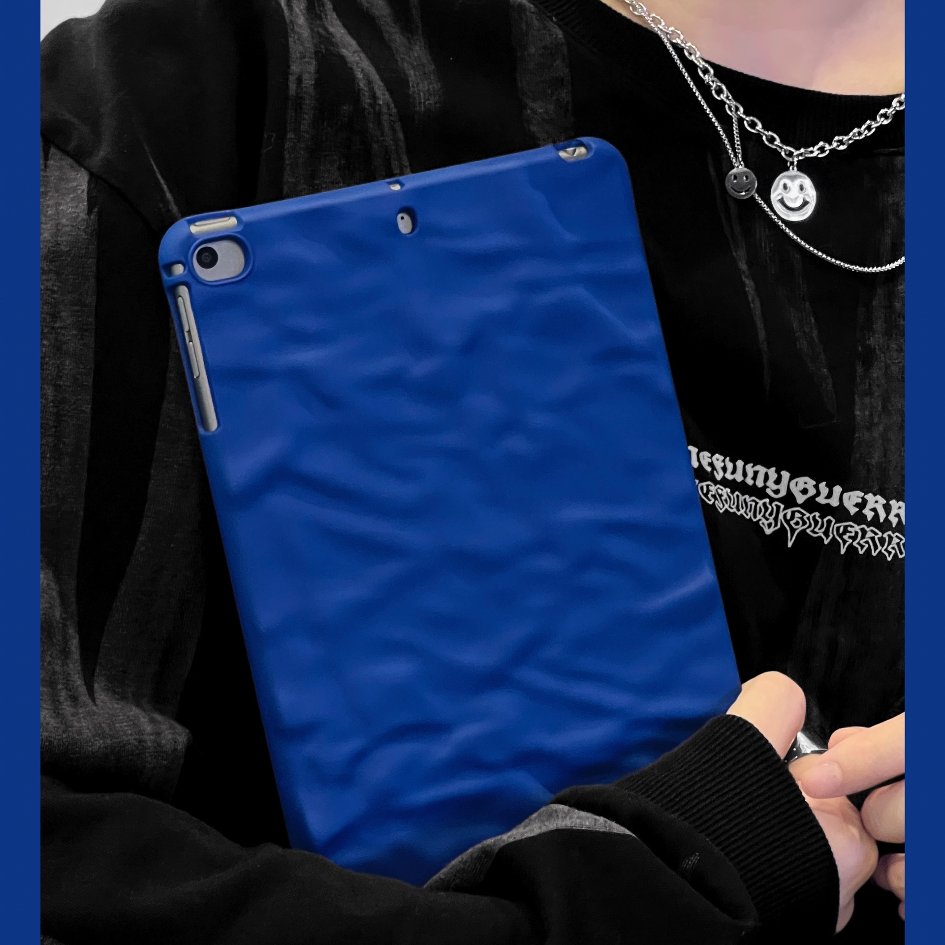 タブレットケース 立体波模様デザイン薄型保護ケース　iPad/iPad Air/iPad Pro/mini