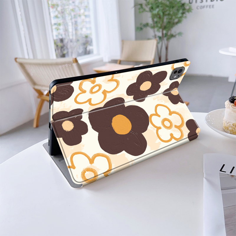 花模様のタブレットケース