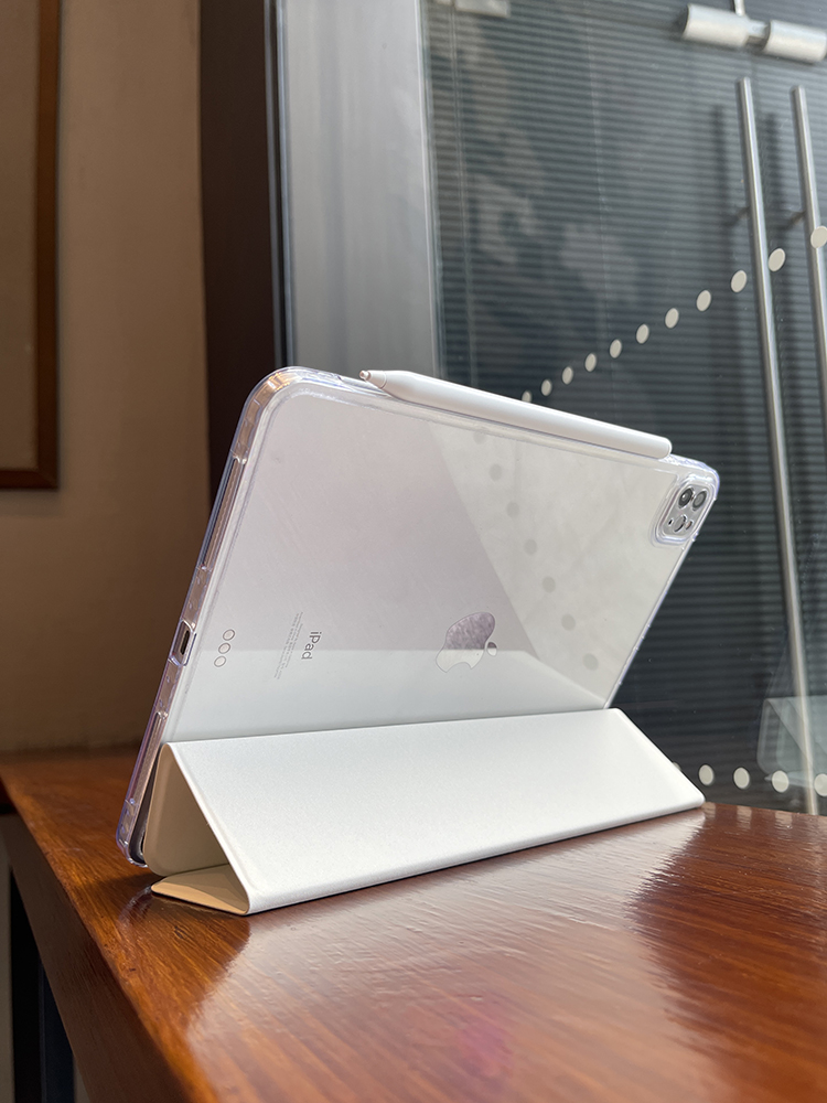 タブレットケース タブレットケース 透明感溢れる極薄スマート保護ケース
