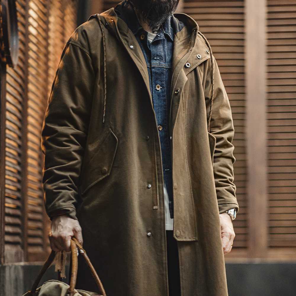 スタイリッシュな装いに！ブラウンのミリタリージャケットおすすめ5選