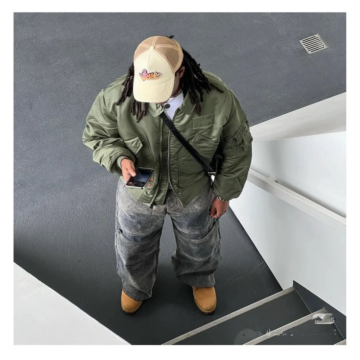 https://fulmo-img-server.com/tacticalstyle/c1f189b8-b959-4e1f-8a51-c290df9e685d.jpg