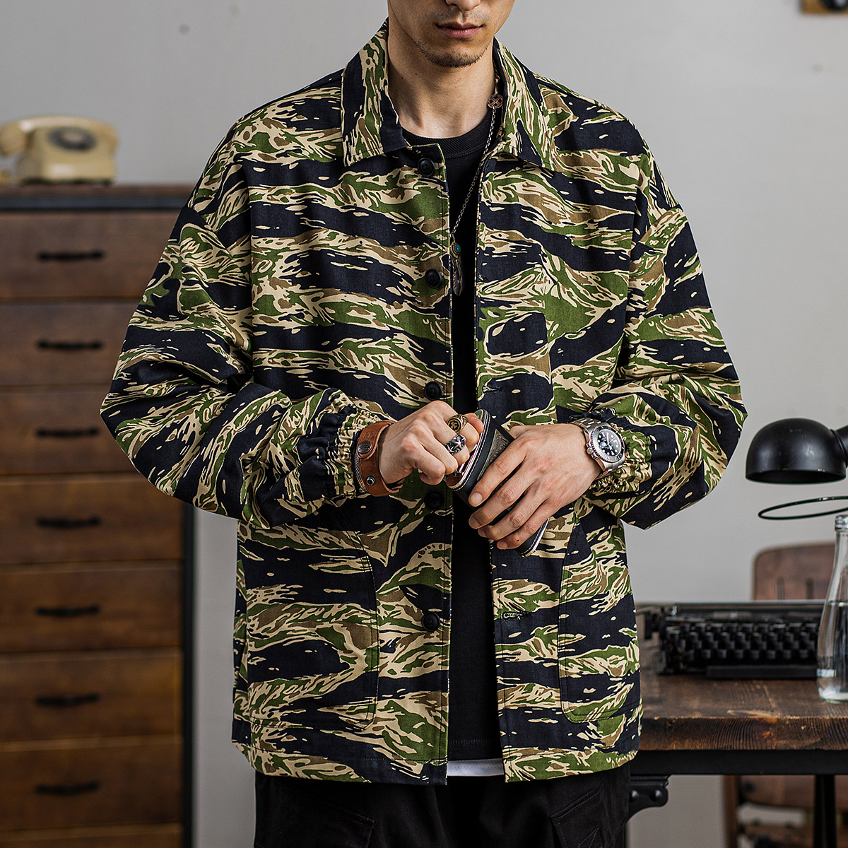 https://fulmo-img-server.com/tacticalstyle/e1f3fd85-5558-433c-a566-b18778d967a3.jpg