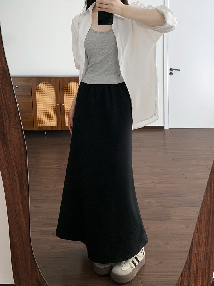 タイトスカート 柔らか素材の裾スリット入りタイトスカートロング