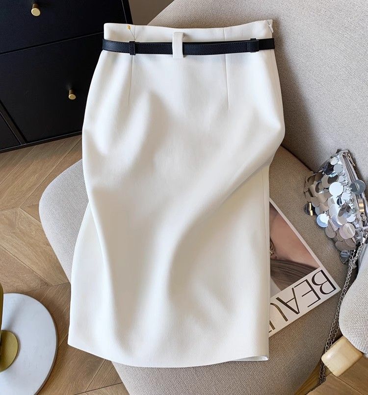 タイトスカート 金具ベルト付きラップ風前スリットタイトスカート