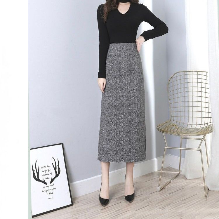 タイトスカート ヘリンボーン柄サイドスリット入りニットスカート