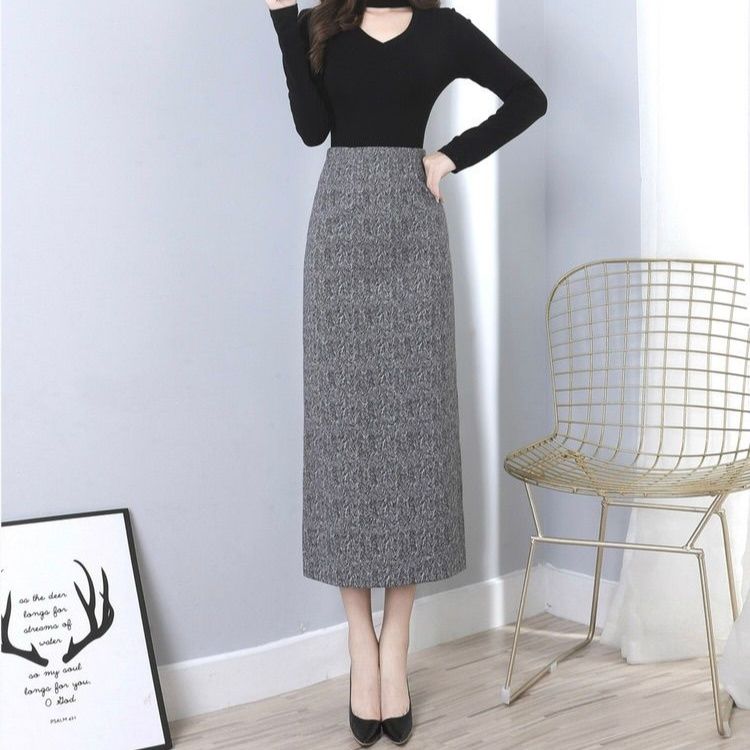 タイトスカート ヘリンボーン柄サイドスリット入りニットスカート
